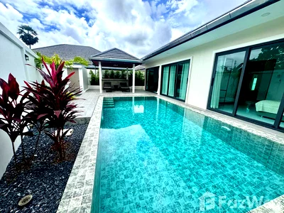 Houses for sale Thalang Phuket : 3 Bedroom House for sale in Thep Krasattri, Phuket  5735366