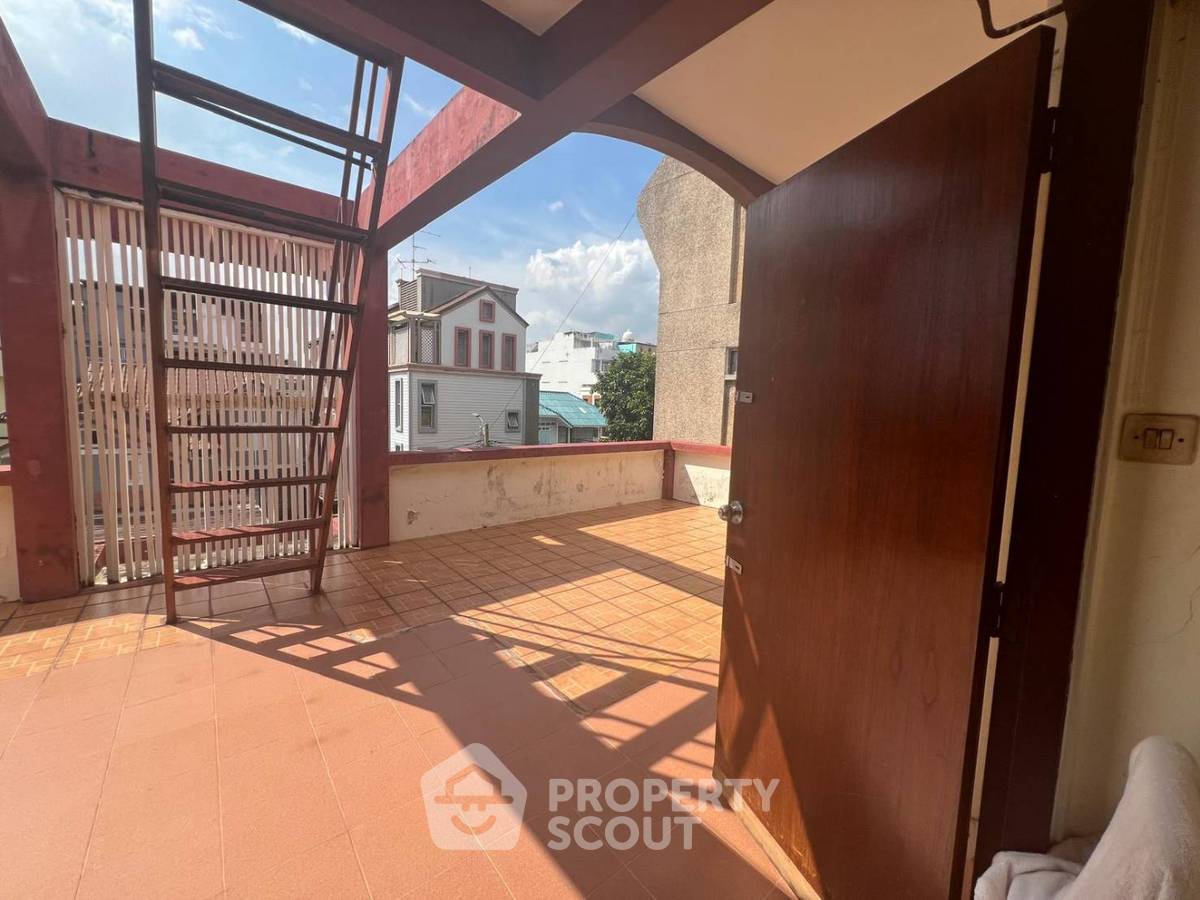 รูป บ้าน 5 ห้องนอน ขนาด 500 ตร.ม. ย่านสมเด็จเจ้าพระยา ใกล้ BTS กรุงธนบุรี (ID 2421357) - รูปที่ 13/13