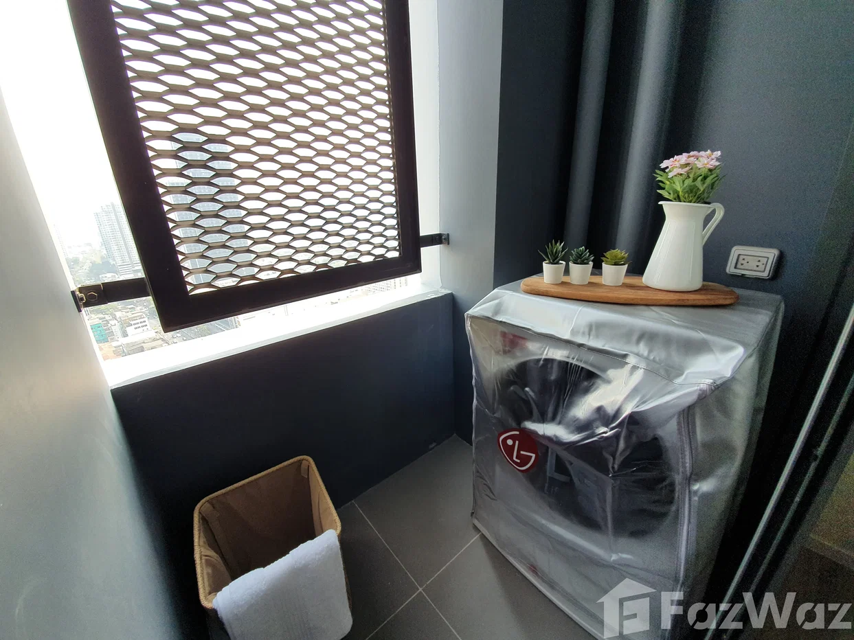 รูป Fully furnished duplex condo 1704630 - รูปที่ 23/40