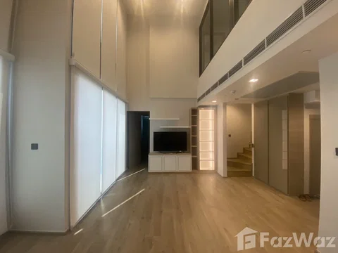 2 Bedroom Condo for sale at The Crest Park Residences 1994680