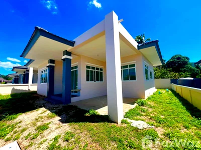 Houses for sale : 3 Bedroom House for sale in Maenam, Surat Thani  5732624
