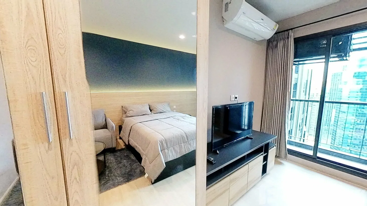 รูป ขาย คอนโด สตูดิโอ ในโครงการ ไลฟ์ วัน ไวร์เลส 405979 - รูปที่ 5/10