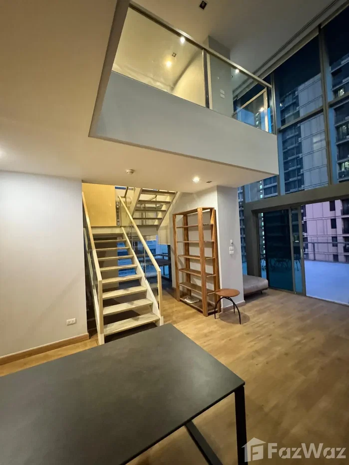 รูป คอนโดให้เช่า 2 ห้องนอน ในโครงการ เดอะ รูม สุขุมวิท 21 73072 - รูปที่ 3/23