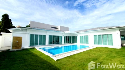 Houses for sale : 3 Bedroom Villa for sale in Rawai, Phuket  5859540