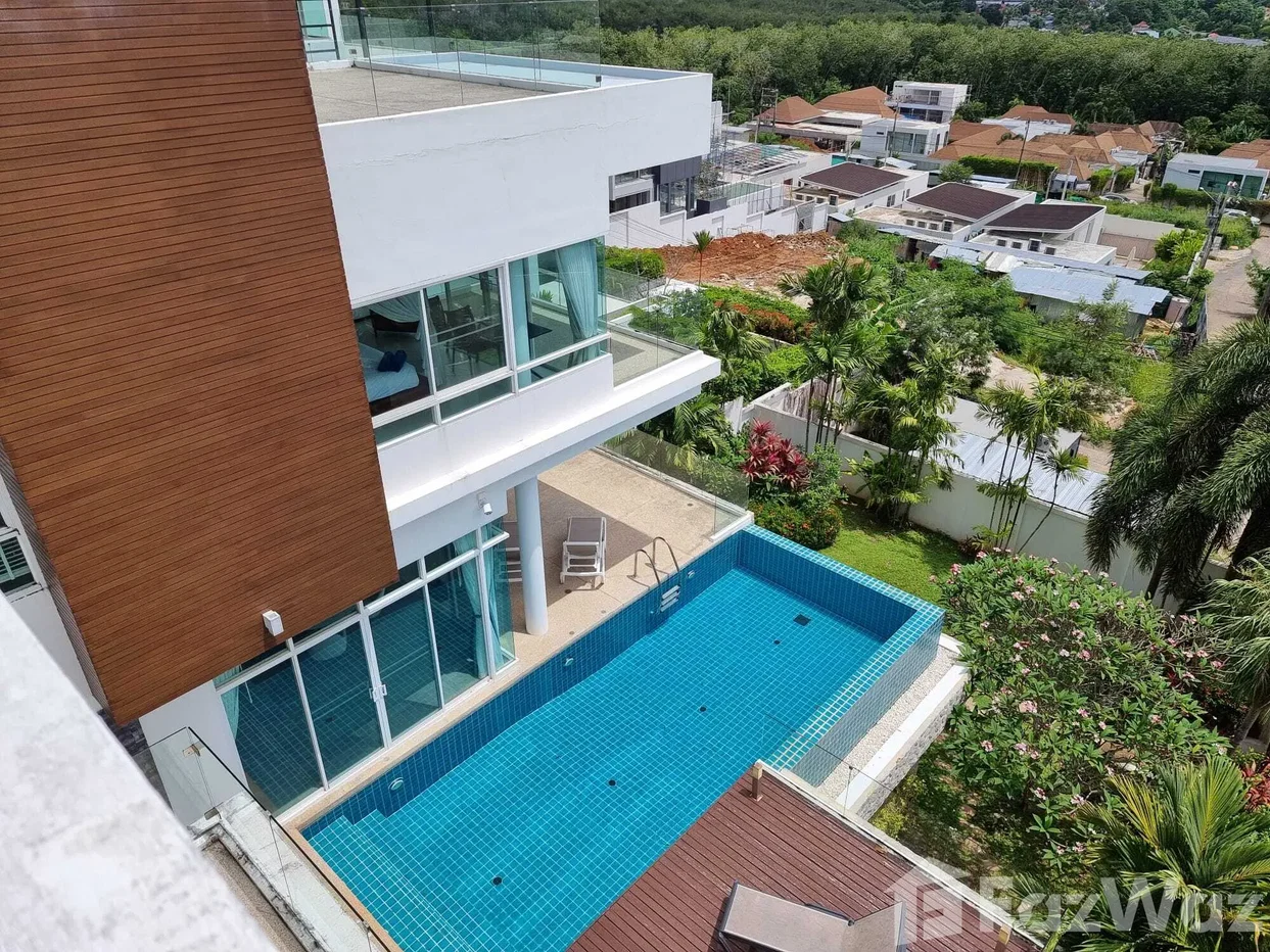 picture 3 Bedroom Villa for sale in Rawai, Phuket  5834561 - 2/35