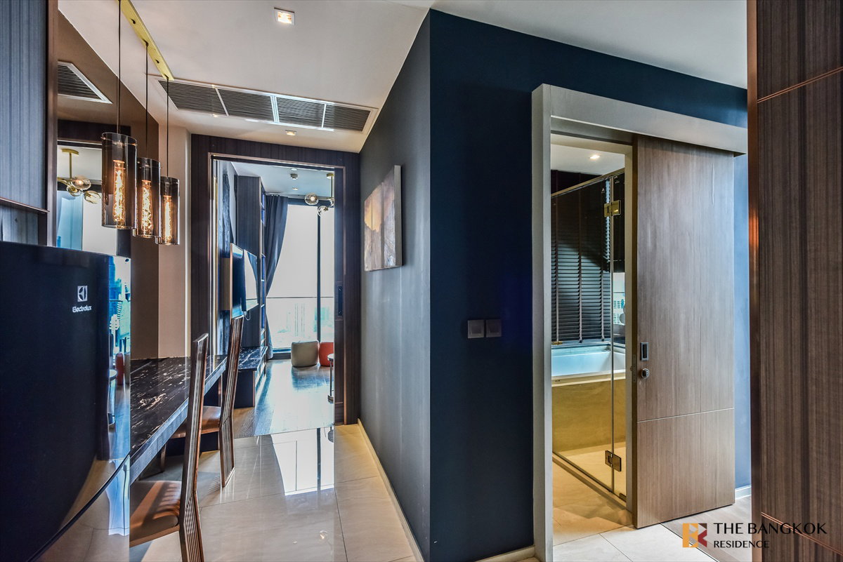 picture Ashton Silom 💎 Spacious, Beautifully Decorated High-floor Unit 💫 Near BTS Chong Nonsi  - 12/14