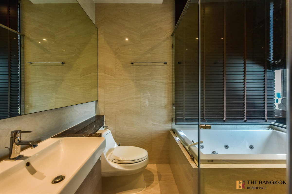 picture Ashton Silom 💎 Spacious, Beautifully Decorated High-floor Unit 💫 Near BTS Chong Nonsi  - 14/14