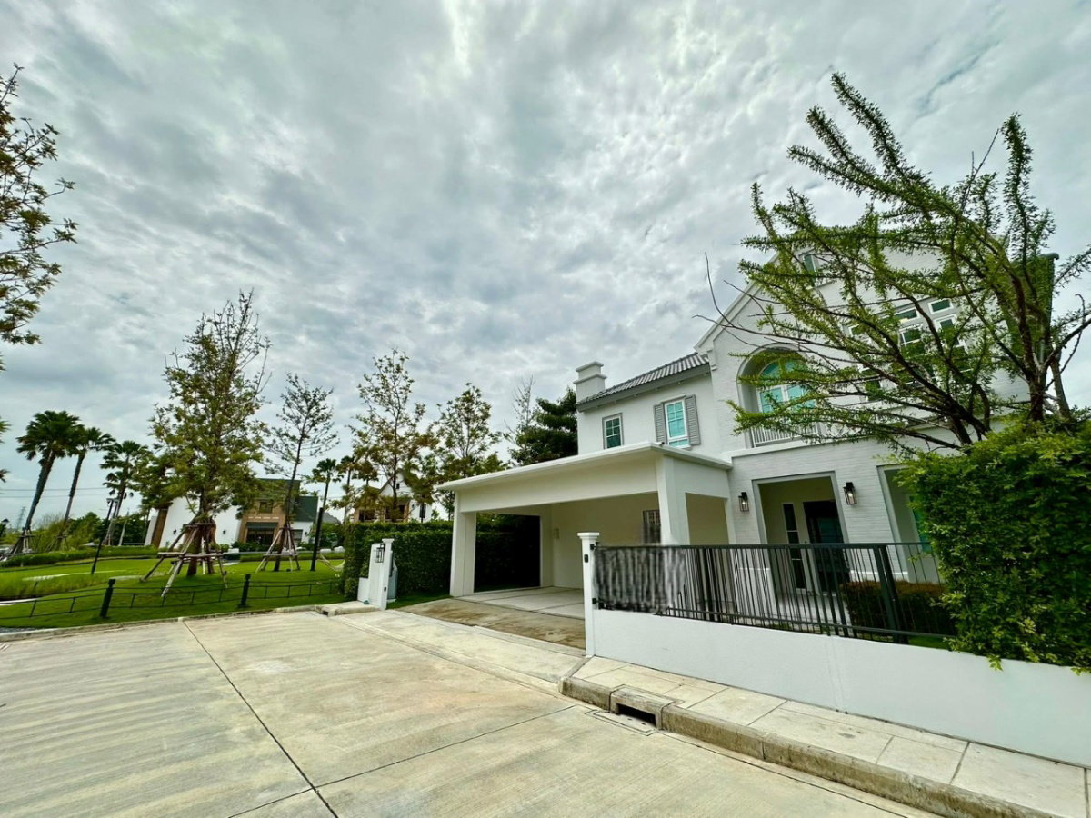 ขายบ้านเดี่ยวหลังมุม Villaggio 3 ศรีนครินทร์–บางนา 