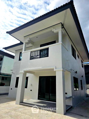 Houses for sale Mongkolthepmuni Hospital : 3-Bed House For Sale, Khlong Khwang Near Phasi Charoen (ID 2422742)
