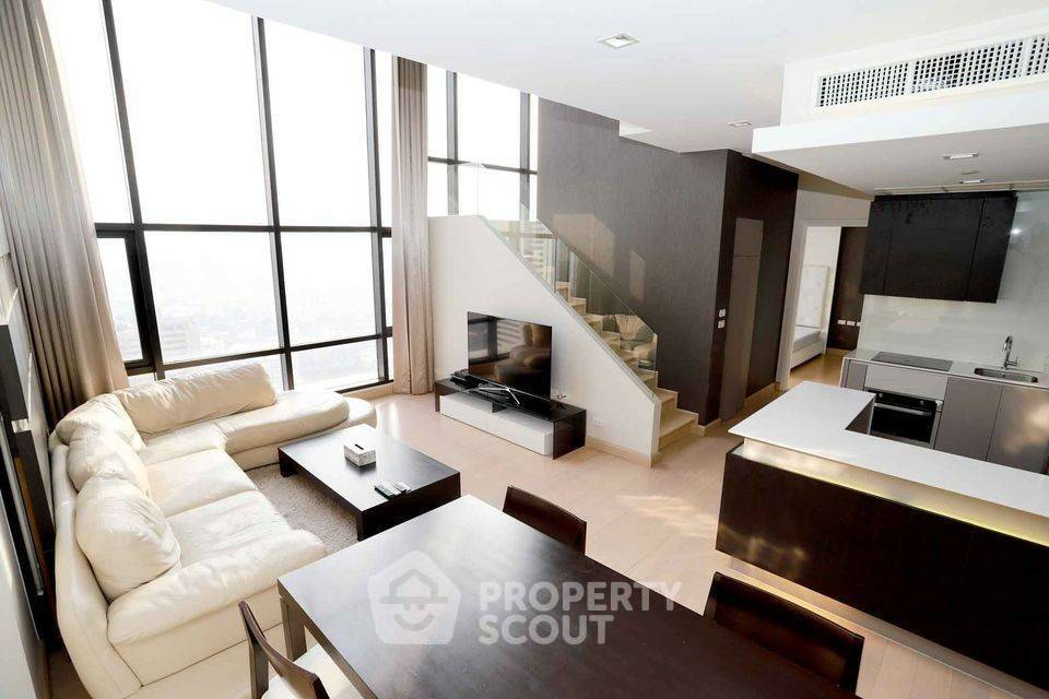 รูป คอนโด 3 ห้องนอน 120 ตร.ม. ชั้น 36 ที่ Urbano Absolute ใกล้ BTS กรุงธนบุรี 400 ม. (ID 889973) - รูปที่ 1/13