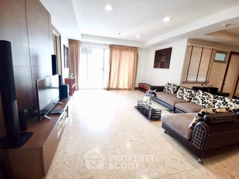 คอนโด 3 ห้องนอน ขนาด 135 ตร.ม. ที่ Nusasiri Grand ใกล้ BTS เอกมัย 60 ม. (ID 1922820)