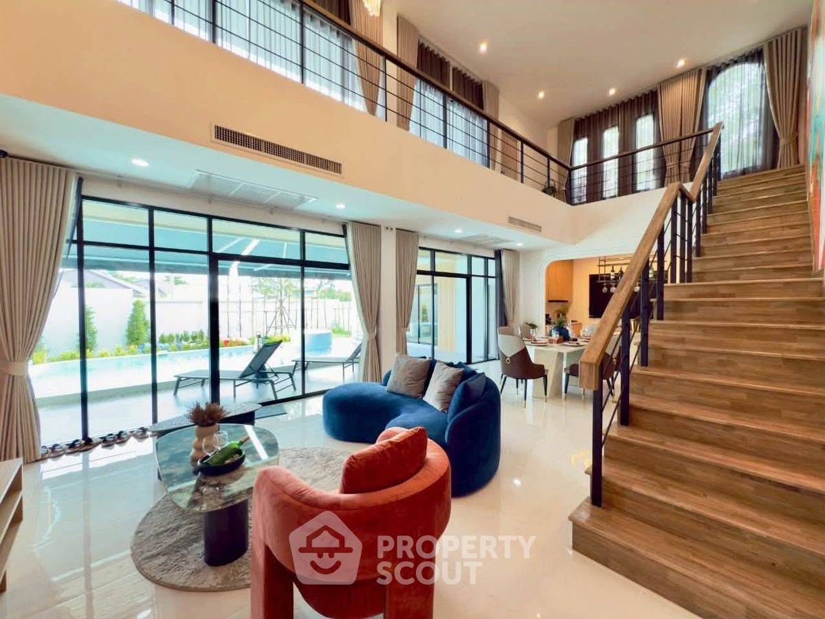 รูป วิลล่า 5 ห้องนอน พร้อมสระส่วนตัว สวนสวย ที่ My Room Pool Villa Pattaya (ID 2428822) - รูปที่ 5/19
