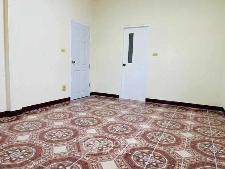 picture Pet-Friendly 3-BR House For Sale, Suan Tawan Village Near Pa Daet (ID 2426749) - 7/19