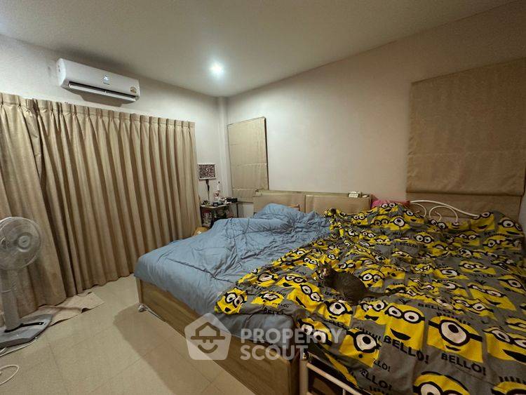 picture Pet-Friendly 3-BR House For Sale Near Don Mueang, Bangkok (ID 2426271) - 16/19
