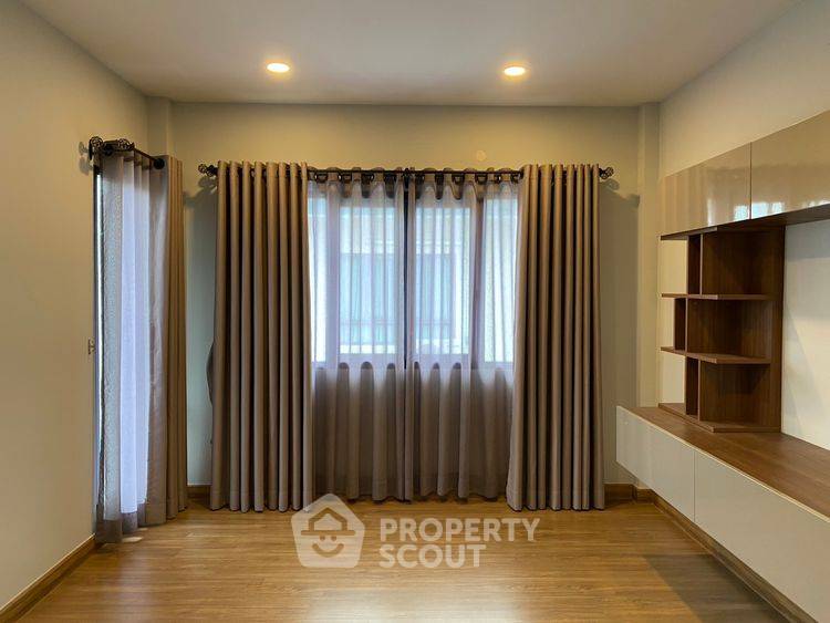 รูป บ้านเดี่ยว 3 ห้องนอน ขาย ใน Centro พระรามสอง-พุทธบูชา แท่ขาม บางขุนเทียน (ID 2426316) - รูปที่ 13/20