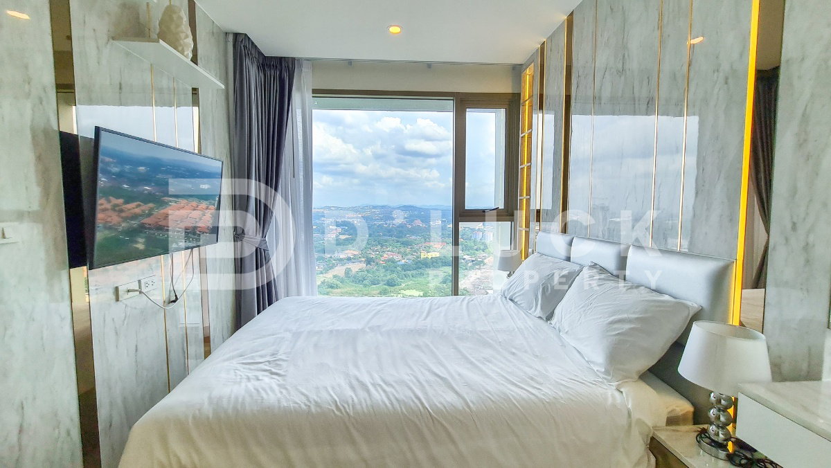 รูป ให้เช่า คอนโดหรูในพัทยา The Riviera Jomtien - ชั้นสูง วิวเมือง พร้อมเฟอร์นิเจอร์และเครื่องใช้ไฟฟ้า - รูปที่ 1/25