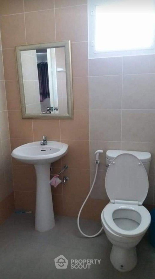 รูป บ้าน 4 ห้องนอน 203 ตร.ม. กาญจน์กนกวิลล์ 15 หนองผึ้ง อำเภอสันป่าตอง (ID 2426305) - รูปที่ 4/12