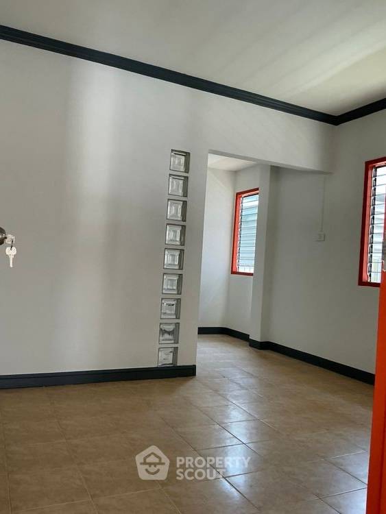 รูป บ้าน 4 ห้องนอน ขาย โฮมสไตล์ ออคิด วิลล่า บางเสาธง เป็นมิตรกับสัตว์เลี้ยง (ID 2426190) - รูปที่ 3/9