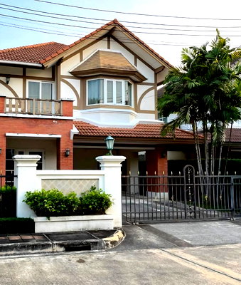 ขายบ้านเดี่ยว : ขายบ้านในโครงการหรู หมู่บ้านลัดดารมย์ อิลิแกนซ์ เชียงใหม่ ขายต่ำกว่าราคาประเมิน ติดกับถนนวงแหวนรอบ2 แยกมหิดล (H525) T.0946511456