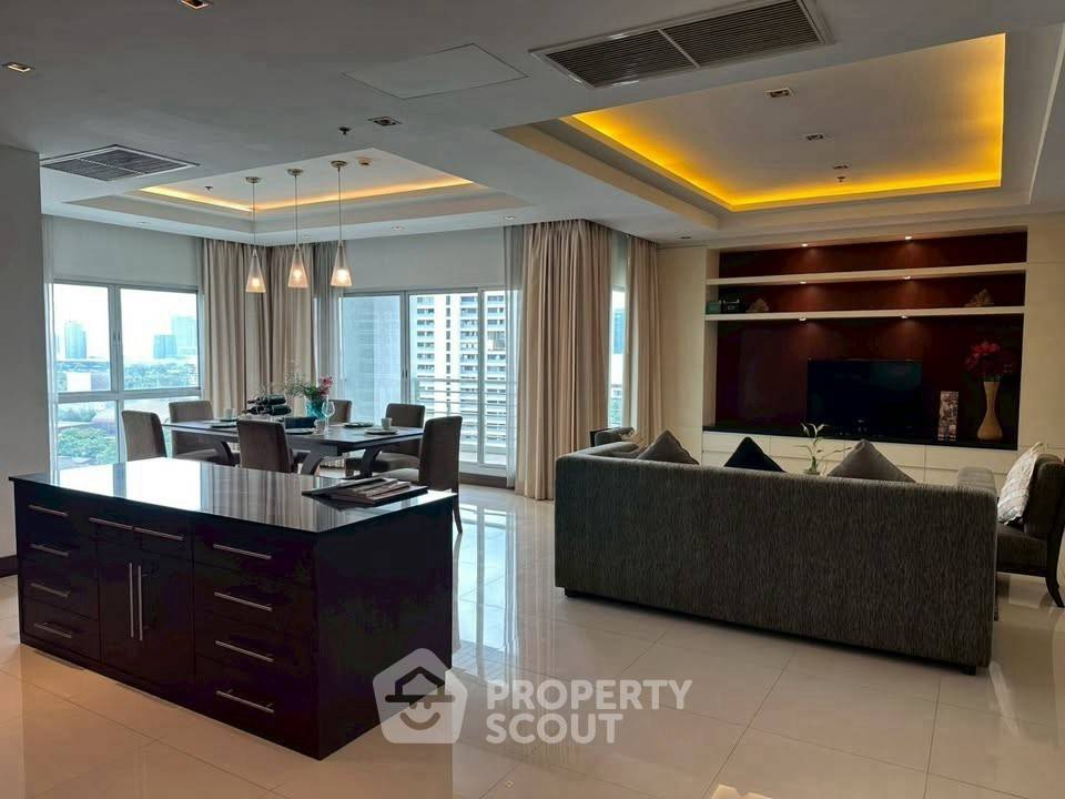รูป คอนโด 3 ห้องนอน 220 ตร.ม. ที่ Royal Residence Park ใกล้ BTS เพลินจิต (ID 2427719) - รูปที่ 2/13