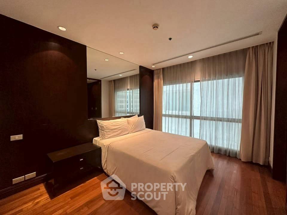 รูป คอนโด 3 ห้องนอน 220 ตร.ม. ที่ Royal Residence Park ใกล้ BTS เพลินจิต (ID 2427719) - รูปที่ 6/13