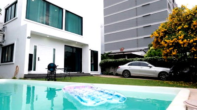 เช่าบ้านเดี่ยว เซ็นทรัล พลาซ่า บางนา : LTH13582 – House for Rent | Udomsuk 42 | 230 sqm | 5 Beds 3 Baths | 120K/Month | บ้านให้เช่า อุดมสุข 42