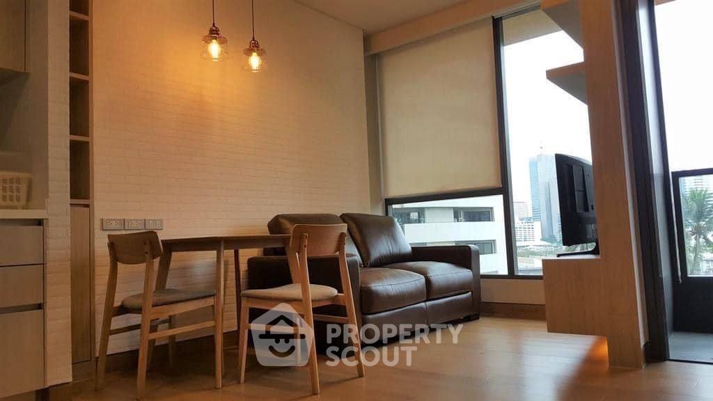 รูป คอนโด 1 ห้องนอน 38 ตร.ม. ขาย The Lumpini 24 ใกล้ BTS พรอมพงษ์ (ID 943664) - รูปที่ 1/6