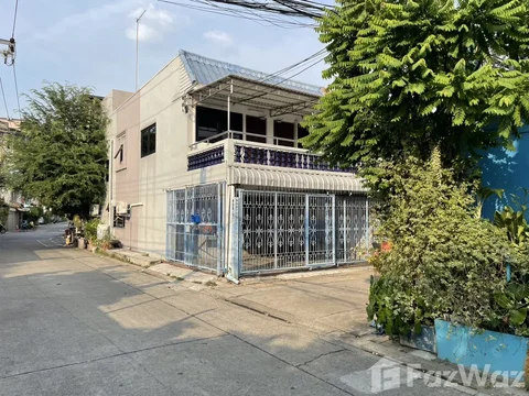 ทาวน์เฮ้าส์ให้เช่า 5 ห้องนอน ใน ห้วยขวาง, กรุงเทพมหานคร 625270