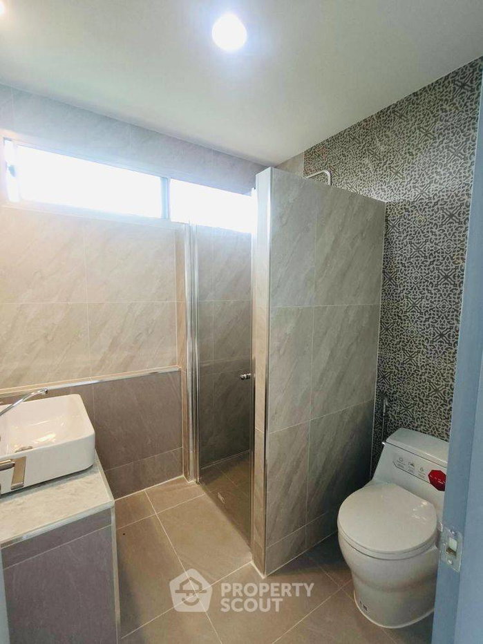 picture Pet-Friendly 3-BR House For Sale At Siwalee Ratchaphruek-Chiang Mai (ID 2426525) - 11/11