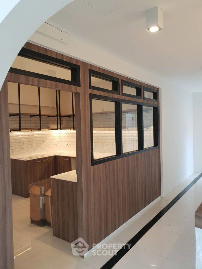รูป บ้าน 4 ห้องนอน อนุญาตสัตว์เลี้ยง ใกล้ BTS ปุณณวิถี บางจาก (ID 2427086) - รูปที่ 4/5