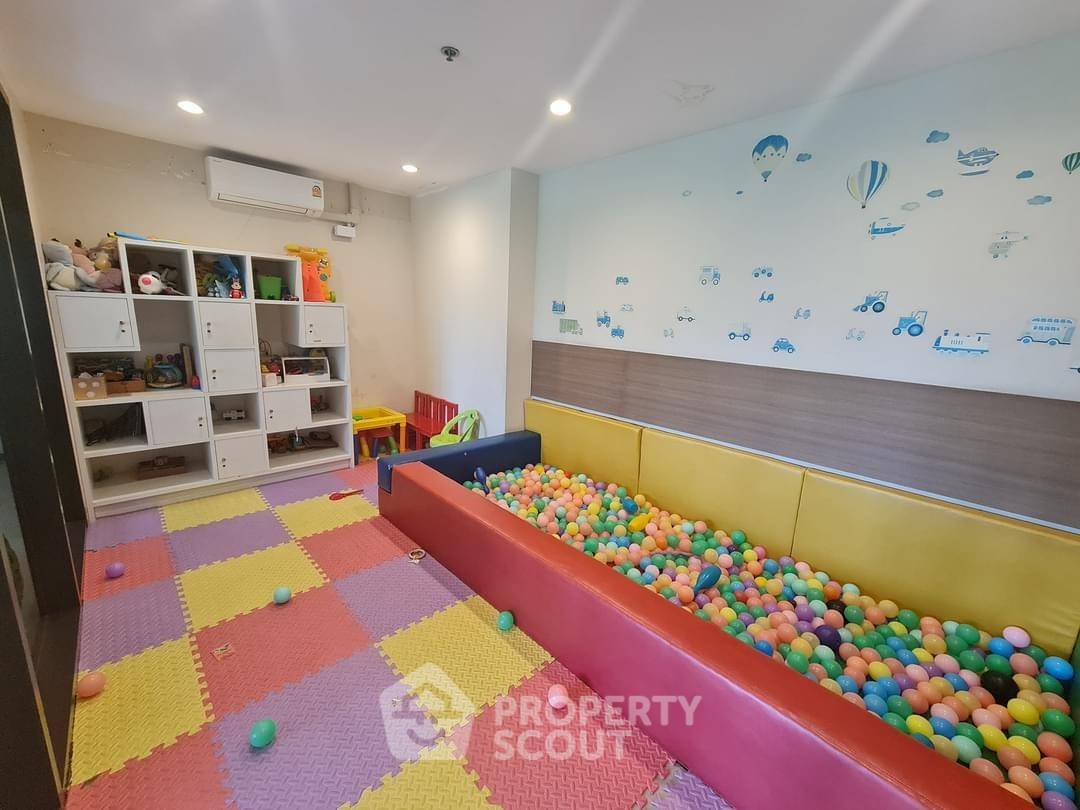 รูป คอนโด 1 ห้องนอน 80 ตร.ม. วิลล่า อโศก ใกล้ MRT เพชรบุรี 200 ม. (ID 1863626) - รูปที่ 16/16