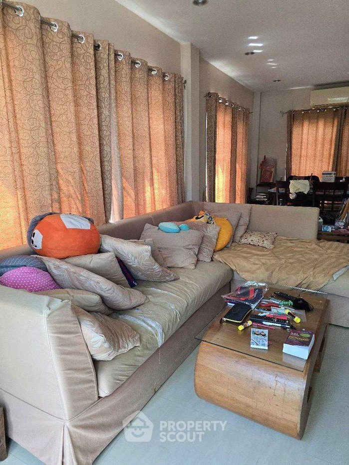 รูป บ้าน 3 ห้องนอน ขาย คาซ่า วิลล์ วัชรพล-สุขาภิบาล 5 โอเงิน สายไหม กรุงเทพ (ID 2426531) - รูปที่ 2/9