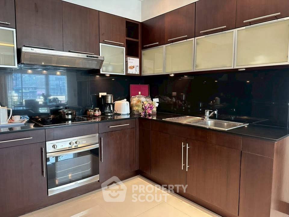 รูป คอนโด 3 ห้องนอน 220 ตร.ม. ที่ Royal Residence Park ใกล้ BTS เพลินจิต (ID 2427719) - รูปที่ 11/13