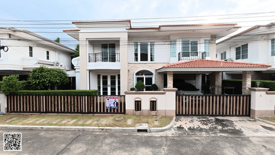 Casa Grand Taksin-Rama 2 • 64.1 square wah (233 square meters)