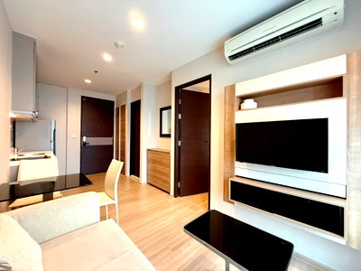 ขายคอนโด : ขายห้อง 1 ห้องนอน ชั้น 19 ห้องสวย คอนโด ริทึ่ม สาทร Rhythm Sathorn ใกล้รถไฟฟ้า BTS สถานีสะพานตากสินและสถานีสุรศักดิ์ ใกล้สีลมและสาทรเพียงประมาณ 5 นาที