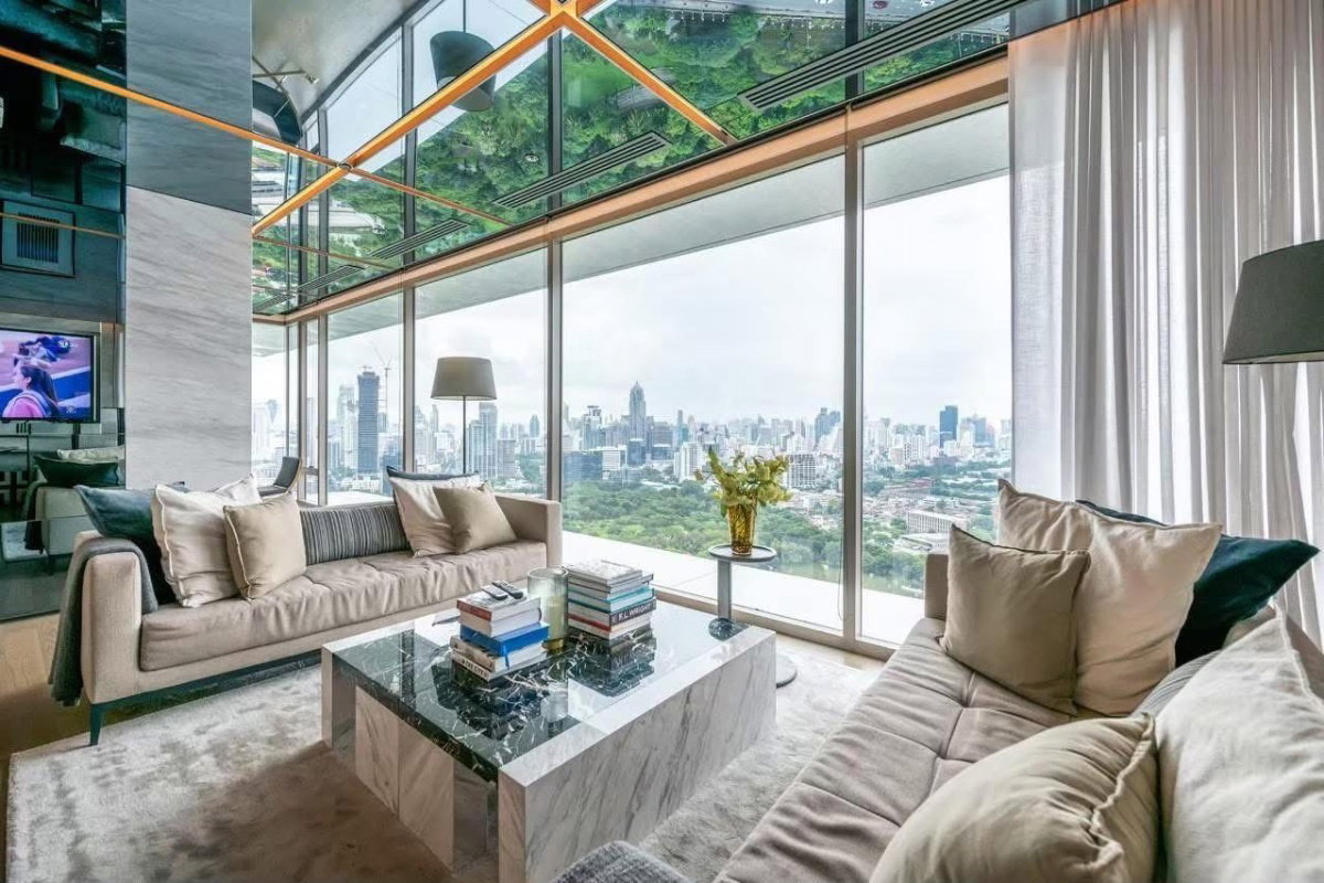 picture ST369 Ultra Luxury Condo with Full Lumpini Park View – Saladaeng One - 16/20