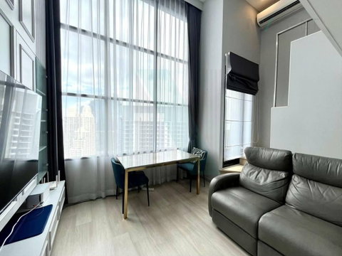ให้เช่าคอนโด ไนท์บริดจ์ ไพร์ม สาทร อาคาร 1 ชั้น 40 Duplex ขนาด 38 ตรม ใกล้ Empire Tower