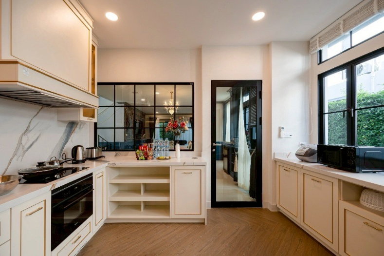รูป LB007 บ้านหรูสไตล์คลาสสิกฝรั่งเศส ในโครงการ “นันทวัน พระราม 9 – กรุงเทพกรีฑาตัดใหม่” พร้อมเข้าอยู่ทันที - รูปที่ 9/20