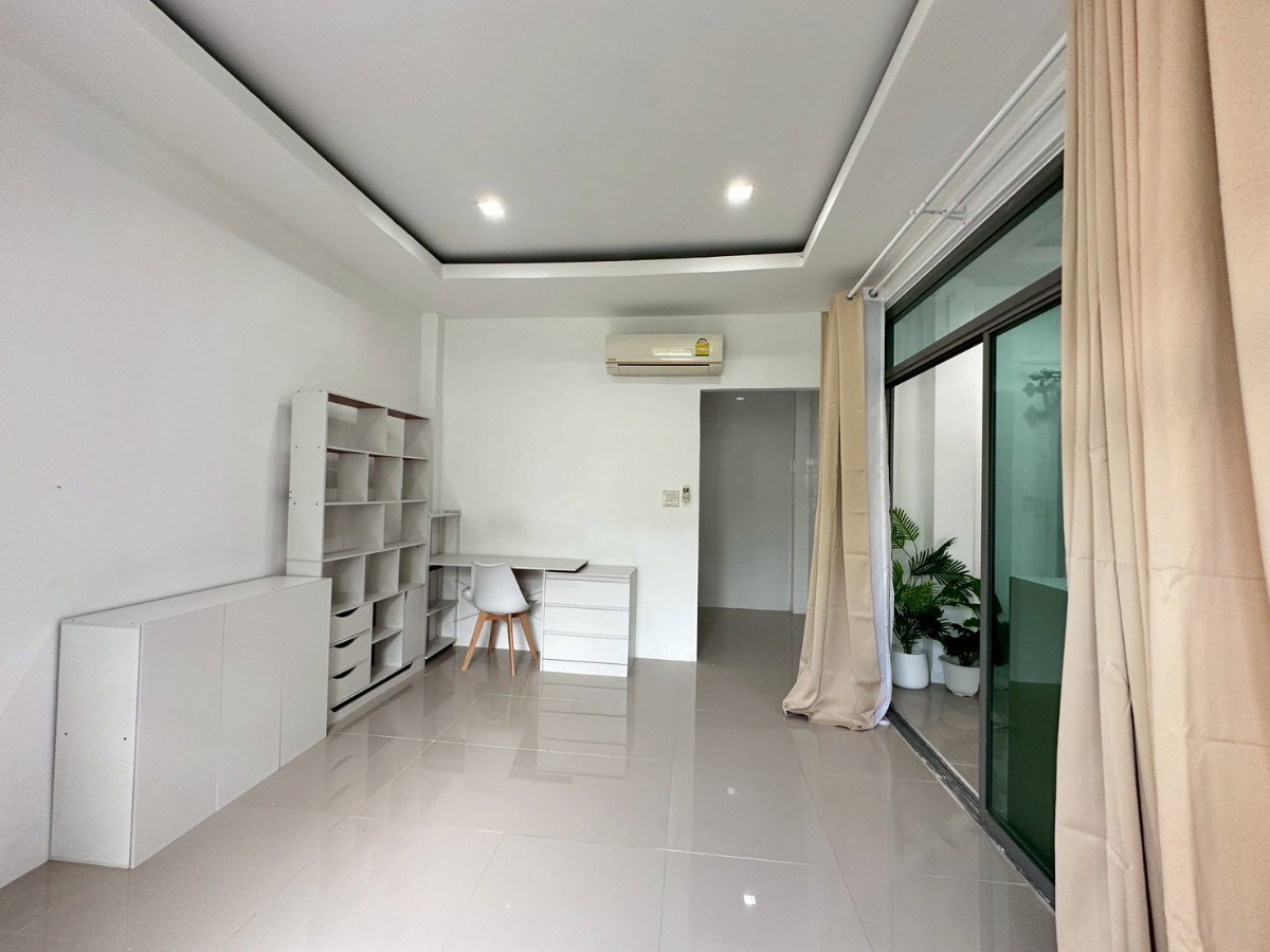 รูป หมู่บ้านเฟอร์เฟค เพลส พัฒนาการ - ศรีนครินทร์ เฟอร์นิเจอร์พร้อมเข้าอยู่ ID LINE : @471ovhib 📲 - รูปที่ 37/80