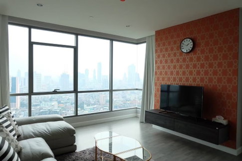 ห้องมุม วิวสวย the room พระราม 4 