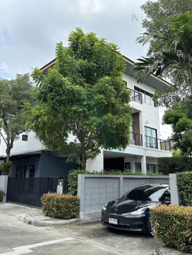 📌 For Sell House BAAN LUMPINI SUANLUANG RAMA 9 3-story 5 bedroom 5 bathroom