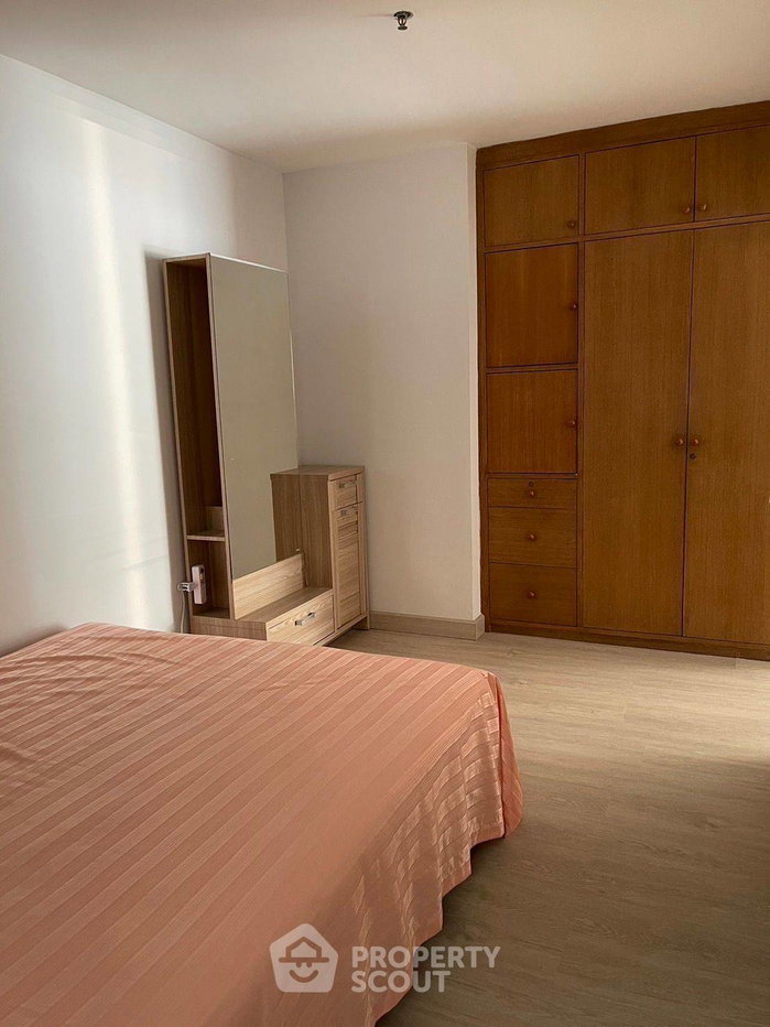 picture High-Floor 2-BR 91 Sqm At Top View Tower Condo, 300m to BTS Thong Lor (ID 882906) - 7/27