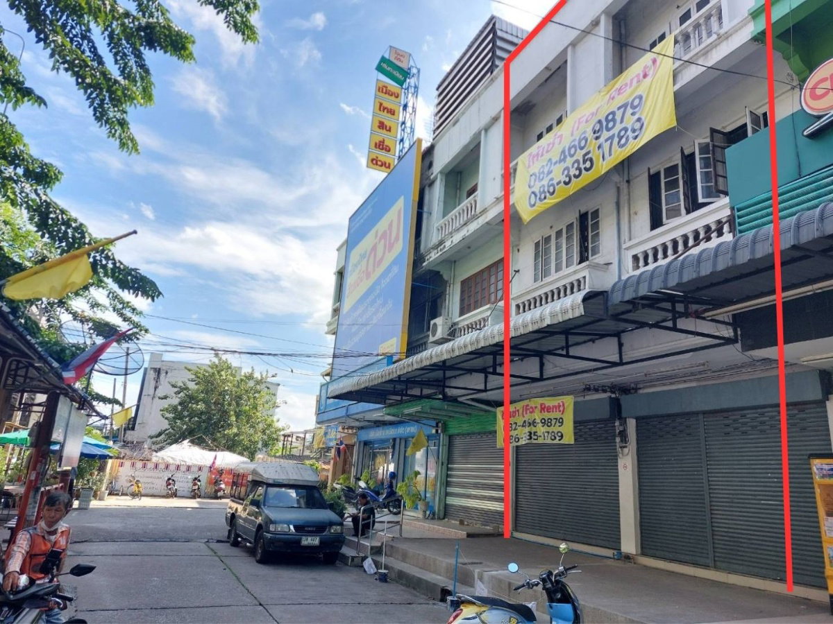 ขาย อาคารพาณิชย์ 3 ชั้นครึ่ง 2 คูหาติดกัน หมู่บ้านธนินทร ย่านดอนเมือง ตึกติดถนนใหญ่ วิภาวดีรังสิต 35 