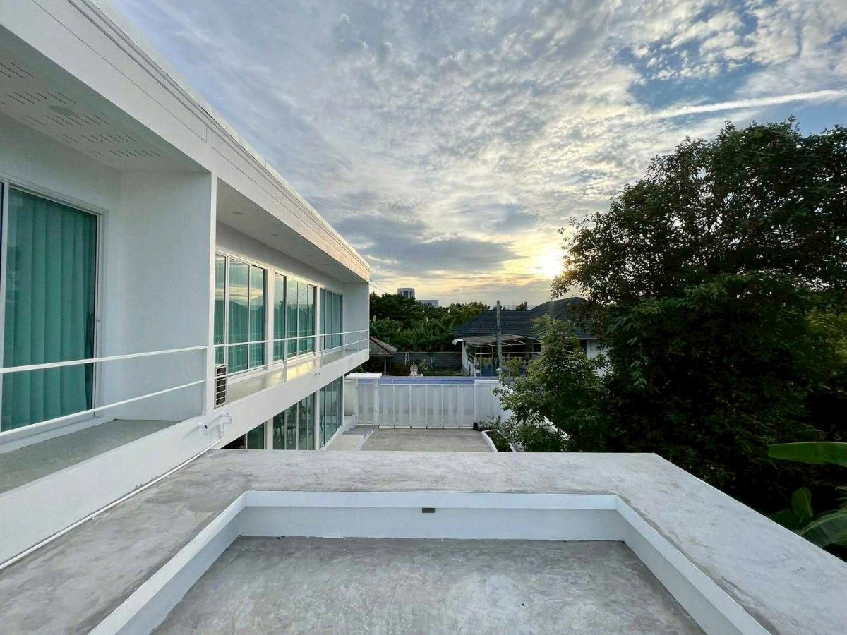 รูป LB026 LoveKhun’s House – บ้านโมเดิร์นมินิมอล 2 ชั้น ใกล้สุวรรณภูมิ - รูปที่ 15/19