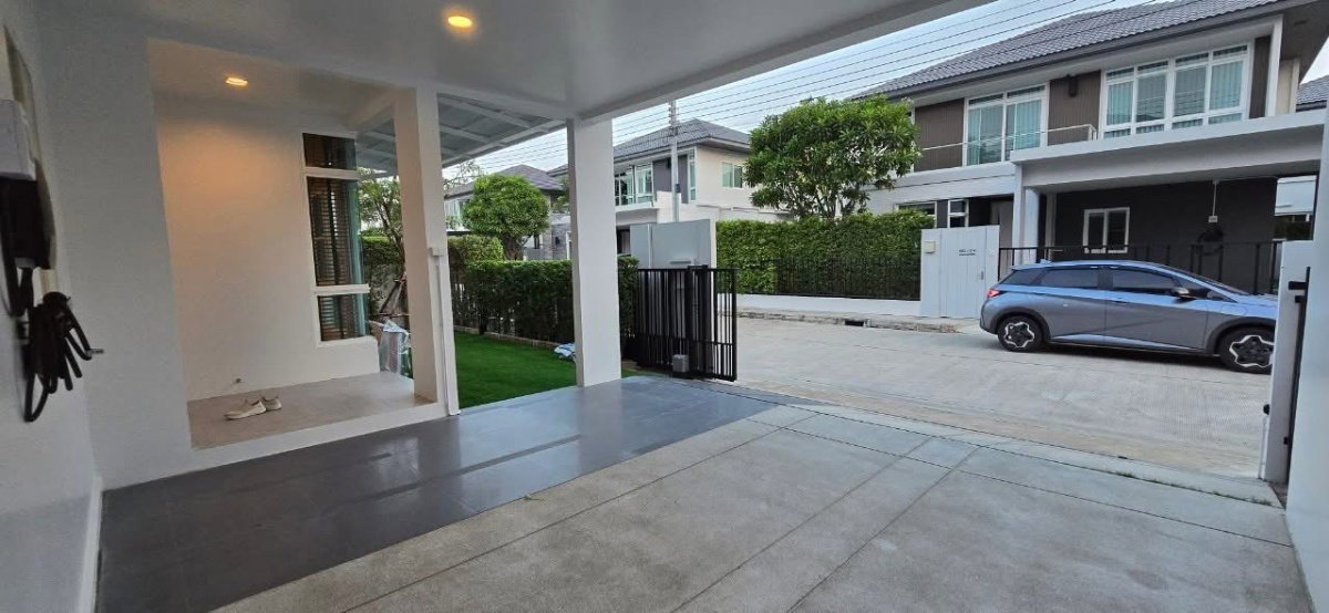 รูป 🏡 บ้านเดี่ยวสุดหรู มัณฑนา 2 บางนา | เฟอร์ครบ พร้อมเข้าอยู่ + EV Charger - รูปที่ 10/18