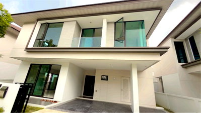 บ้านเดี่ยวให้เช่า : ให้เช่า บ้านเดี่ยว 2 ชั้น เอเวียน บางนา กม.5
