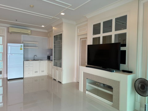 คอนโดสไตล์รีสอร์ท "วิวดีที่สุด" พร้อมหาดส่วนตัว! บิ้วท์อินใหม่ทั้งห้อง ได้วิวทะเล 2 ห้องนอน 95 ตร.ม.
