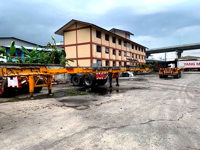 Land for sale : Land with buildings for Sale on Rama 2 Road, Bang Nam Chuet , Mueang Samut Sakhon with an area of 5 rai, 1 ngan, and 36.6 square wah
