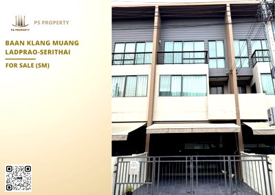 Townhouses for sale Bangkok : Townhouse for urgent sale ✨ Baan Klang Muang Ladprao-Serithai ✨ 3 bedrooms, 3 bathrooms, fully furnished and equipped with appliances.