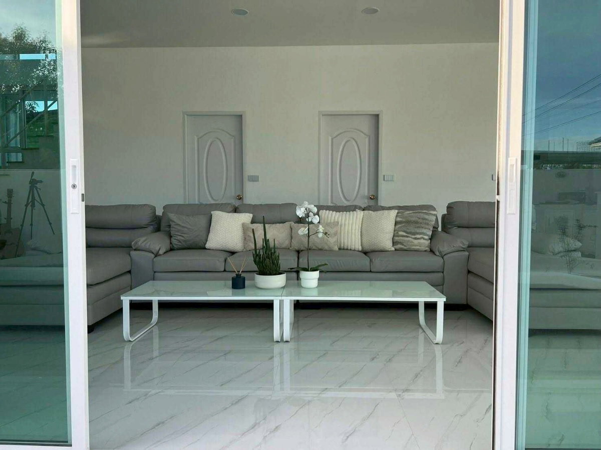 รูป LB026 LoveKhun’s House – บ้านโมเดิร์นมินิมอล 2 ชั้น ใกล้สุวรรณภูมิ - รูปที่ 9/19